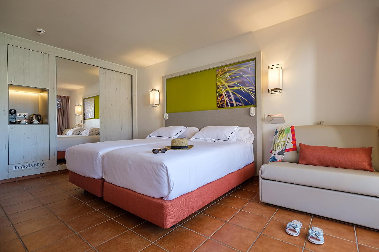 Oassium Hotel At Estival Park La Pineda Dış mekan fotoğraf